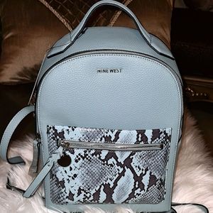 Chelsea Backpack From Nine West 💙